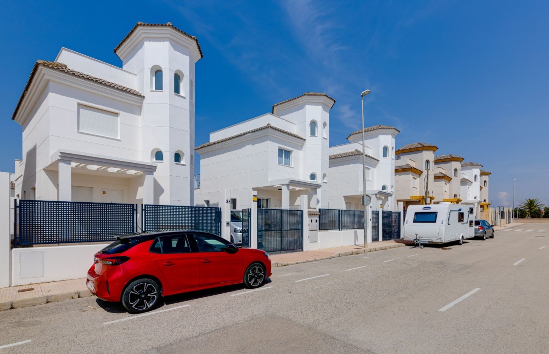 Key Ready - Semi-detached - La Marina, San Fulgencio - San Fulgencio