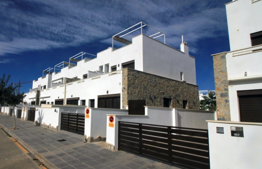 New Build - Terraced house - Pilar de la Horadada