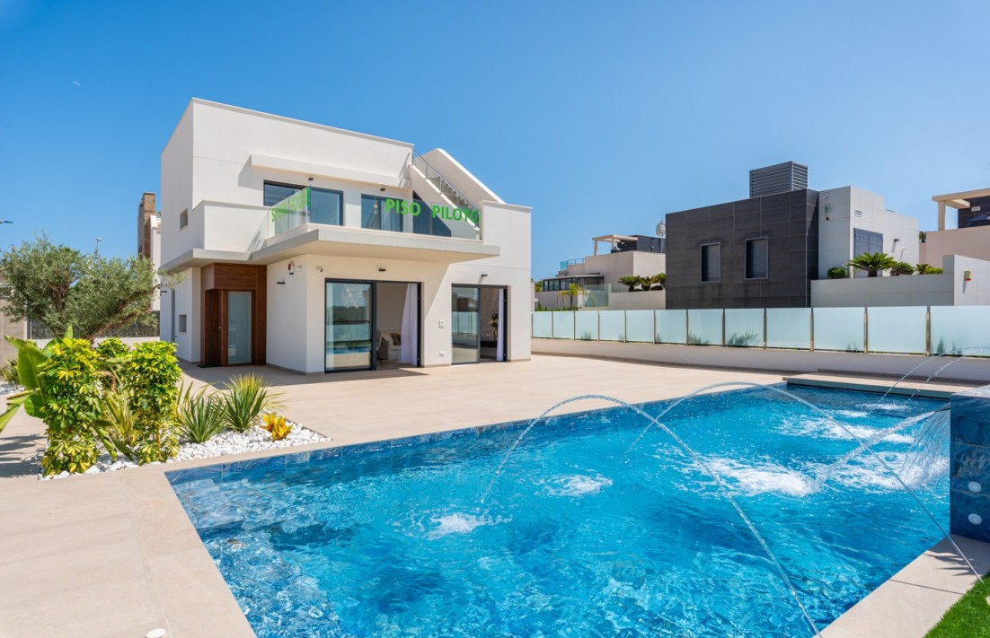 Nueva construcción  - Villa - Orihuela Costa - Dehesa de Campoamor