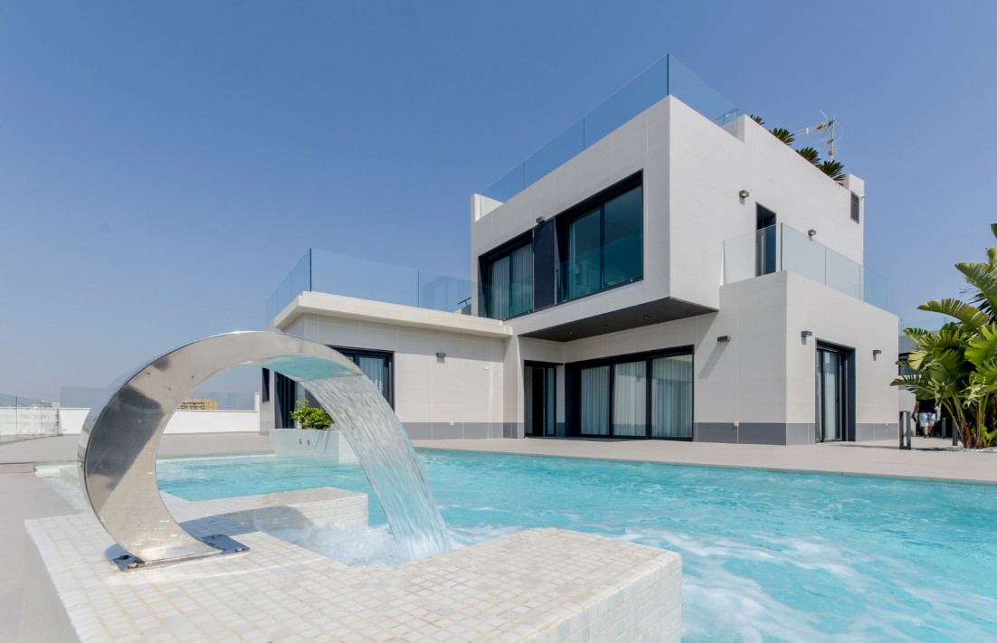 Nueva construcción  - Villa - Orihuela Costa - Dehesa de campoamor