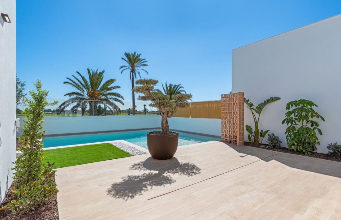 Resale - Villa - Los Alcázares