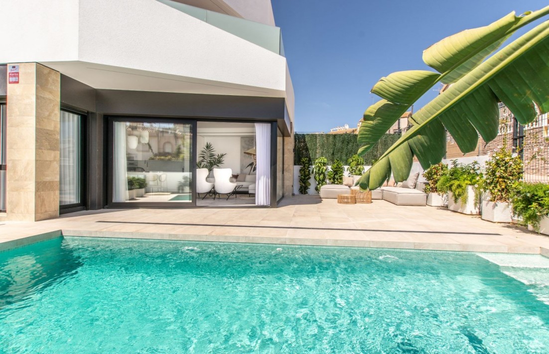 Resale - Villa - Orihuela Costa - Los Altos