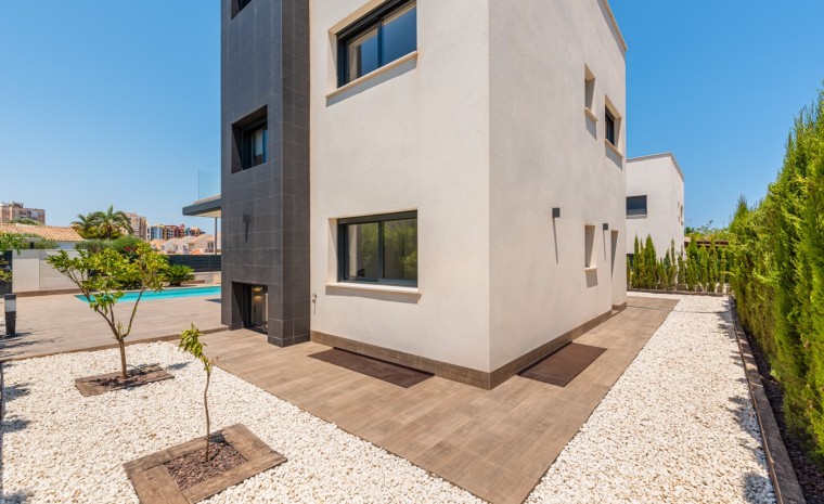 Nueva construcción  - Villa - La Manga del Mar Menor - Playa Honda