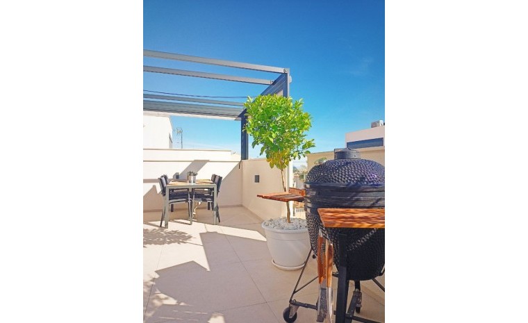 Resale - Villa - Orihuela Costa - Punta Prima