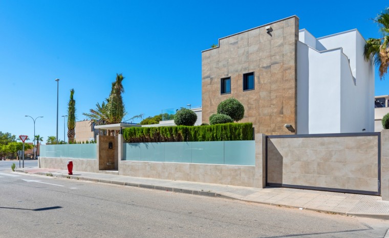 Resale - Villa - Orihuela Costa - Dehesa de campoamor